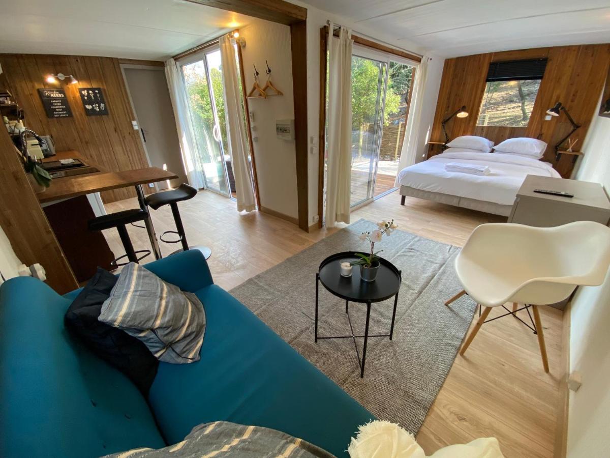 Superbe Cabane Jacuzzi Jardin Clim Wifi Parking Meyreuil Exterior photo